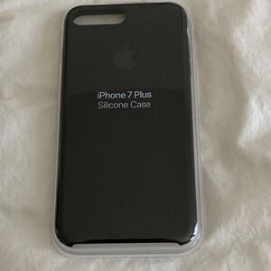 Apple iPhone 7 Plus Silicone Case - Midnight Black, NWT, in box